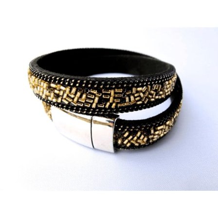 Svart dubbel armband med guldfärgade paljetter