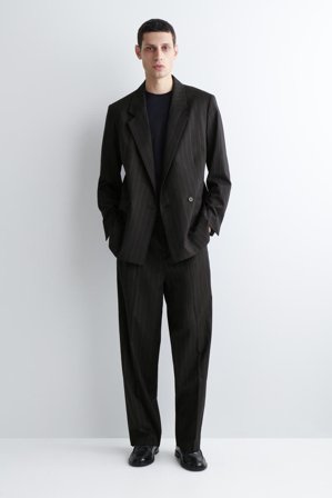 COS Herren Lockere Hose Mit Weitem Bein Und Nadelstreifen - Grau