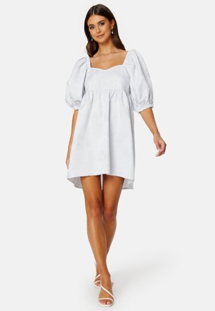 BUBBLEROOM Summer Luxe High-Low Dress Light blue Klær