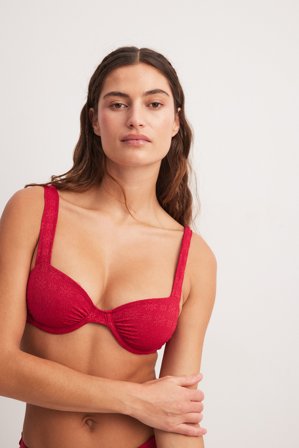 Phiaka x NA-KD Haut de bikini en broderie anglaise - Bikinis - Rouge - EU 70B