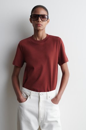 COS Women's Clean Cut Regular T-Shirt in Red