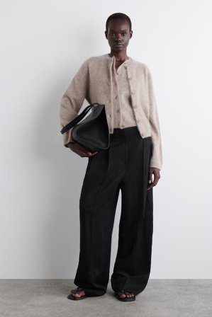 COS Women's Cardigan Girocollo In Cashmere Spazzolato in Beige