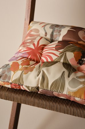 Jotex - Seteunderlag Rosa jungel - MENTON - Kjøp Puter & sitteputer hos Jotex