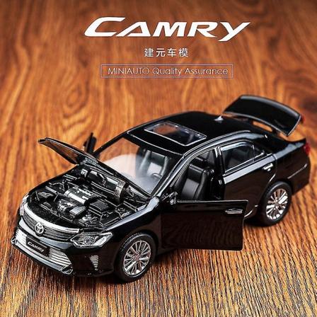 Hhcx-hot Alloy Diecast Malliauto 1:32 Camry Lasten Metallilelut Takaisinvedettävät Pyörät Vilkkuvat koneet Lasten Syntymäpäivä Joululahjat Black