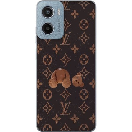 Kompatibel Mobilcover til Motorola Motorola Moto G05 Luksuriøst monogrammønster med knust bamse i mørk modeæstetik