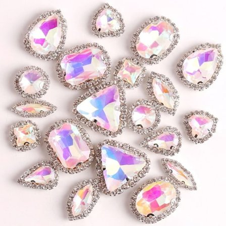 Helmet Diamond Glass Crystal 3 3