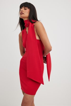 NA-KD Robe courte en jersey avec écharpe - Robe bustier - Rouge - XX-Small