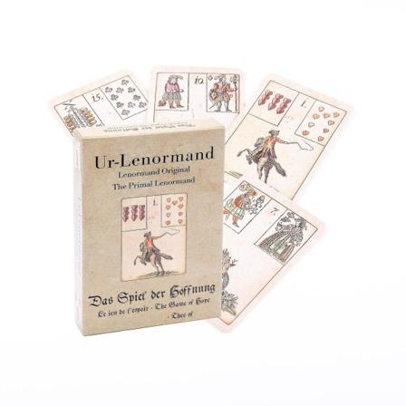 Useimmat Claire de Le Norman Oracle -kortit ennustavat Tarot-lautapeliä Multicolor