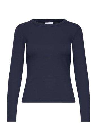Lr-Numbia Navy Levete Room