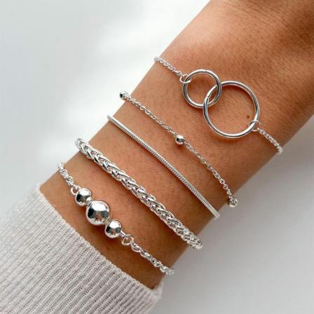 5 kpl / set Fashion monikerroksinen lukittuva sydämen geometrinen ketju A1