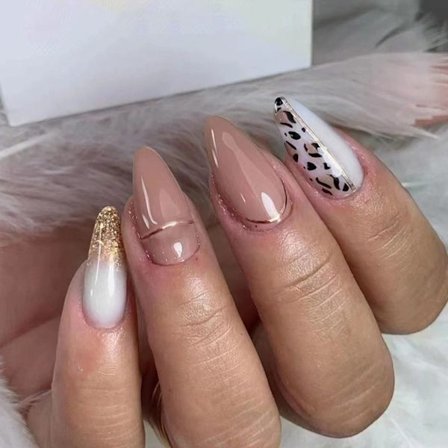 Falske negler Falske negler Trykk på negler