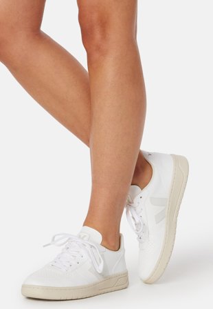 VEJA V-10 Sneaker White Vaatteet
