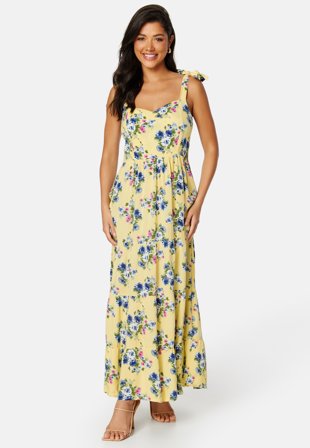BUBBLEROOM Yamila maxi dress Light yellow / Patterned Klær
