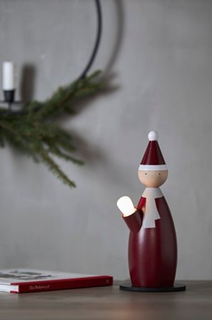 Jotex - Lysestake Lucia Classic 28 cm Red - Kjøp Adventsstaker hos Jotex