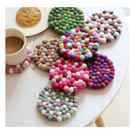 Cute Round Wool Felt Coasters Placemats Handmade Ball Poke Place Mat Insulated Colorful Wool Felt Kitchen Decoration Accessories