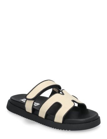 Steve Madden | Missile Sandal | 37