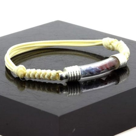 Stenar och mineraler. Rubin + Raw Safir Armband. Beige.