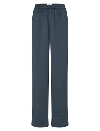 FIVEUNITS | Paulafv | L Long