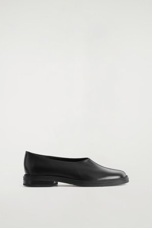 COS Damen Markante Lederschuhe - Schwarz