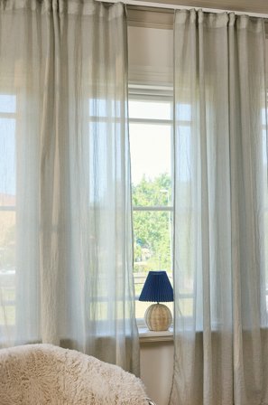 Jotex - Gardin Med Multifunksjonsbånd 2-pakke Betonggrå - LAYER - Kjøp Multifunksjonsgardiner hos Jotex