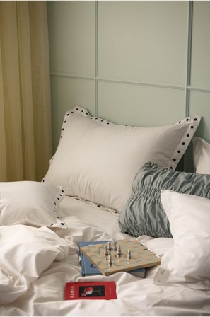 Staycation - Hotel-pudebetræk Careful Lucky Clover Hotel i bomuldspercale - Hvid - Hovedpuder - 65X90 - Fra Homeroom