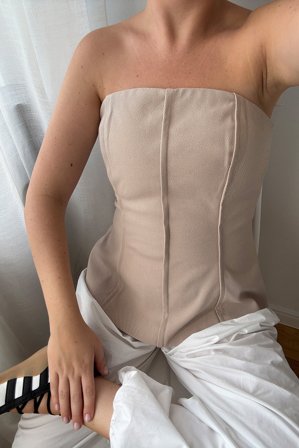 NA-KD Seam Detail Hourglass Top - Tubetop - Beige - EU 40