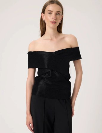 Soaked in Luxury Slelspeth Top - Black - L