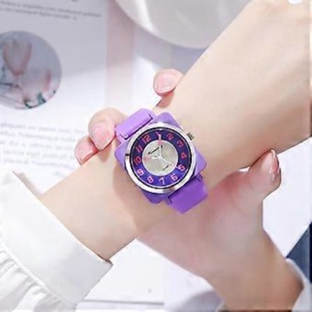 Dames Mode Silikon Ur - Hvid, Kvadratisk & Stilfuld, En Moderne Modehæfteklamme PP