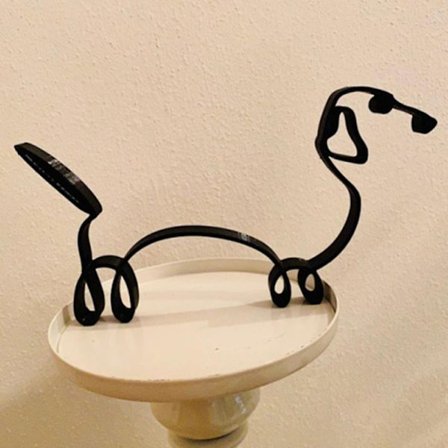 Moderni Abstrakti Minimalistinen Metallikoiran Veistos Koristehahmo Eläintaiteen Koristeet (FMY)