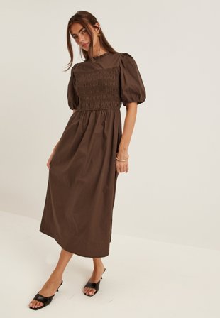 BUBBLEROOM - Smock Short Sleeve Cotton Dress - Brown