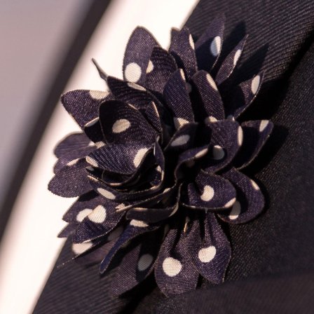Boutonnière à fleur bleu marine à pois pour hommes - Broches en forme de fleur