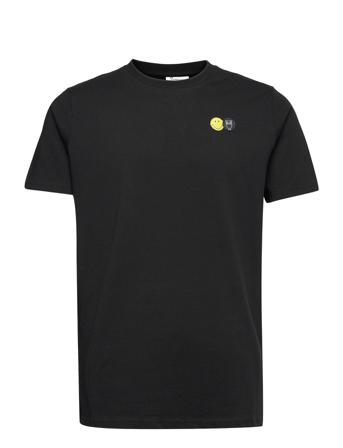 Smiley X Kca Badge Tee - Gots/Vega Black Knowledge Cotton Apparel