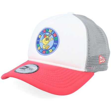 New Era - White trucker Caps - Kids Patch White/Coral A-Frame Trucker @ Hatstore