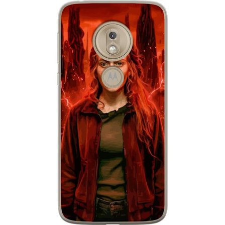 Kompatibelt Mobilskal till Motorola Motorola Moto G7 Play Porträtt av en ung kvinna med rött hår i en apokalyptisk landskap, röda blixtar och mör