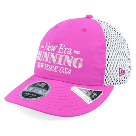 New Era - Lila trucker Keps - Running Rc 9FIFTY Pink/White Trucker @ Hatstore