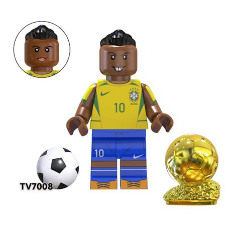 Fodbold byggeklodser ornamenter, 4,5 cm høje, med 8 forskellige muligheder (8 stk.)