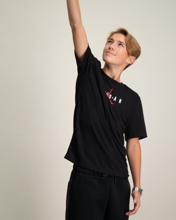 Nike Jordan JDB JUMPMAN SUSTAINABLE GRAPHI Svart T-skjorter Gutt - Kids Brand Store