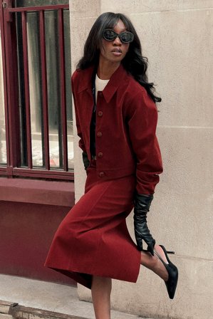 Emmanuelle Koffi x NA-KD Boxy-Jacke aus Kunst-Wildleder - Kunstlederjacken - Burgundy - EU 38