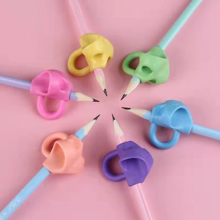 Ergonomisk skrivehjælp til korrekt penneposition - 12 pennegreb til blyanter og farveblyanter - til højre- og venstrehåndede