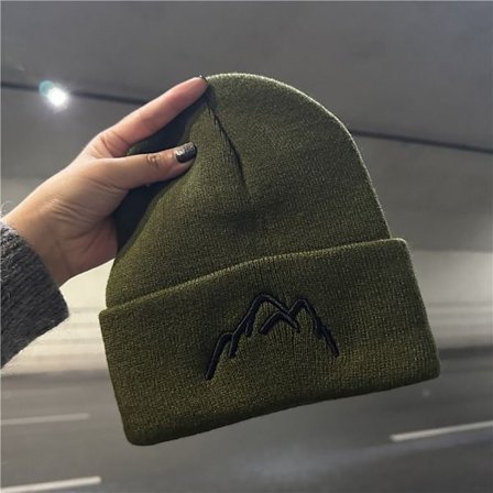 Strikket hue plyshue 5 5