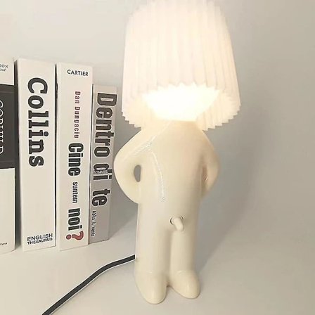 Kreativ lampe Fræk dreng Bly mand Lille natlampe Boligindretning Eu-stik Dd. Hvid