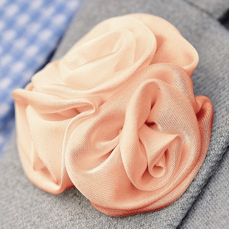 Korálová růže do klopy pro muže - Květinové jehlice do klopy