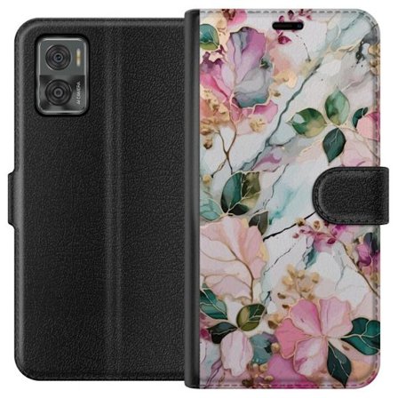 Kompatibel Tegnebogsetui til Motorola Moto E22i Abstrakt marmormønster med blomster, blade og gyldne detaljer i bløde pastelfarver