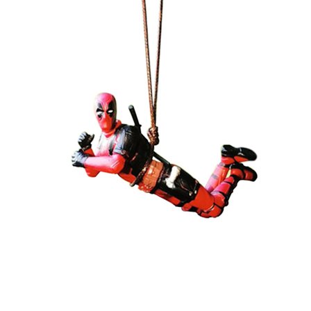 Deadpool-nukkekoriste Kaunis tyylikäs keinu-design Piirretty Koriste PVC Deadpool Auton roikkuva koriste Autoon (FMY)