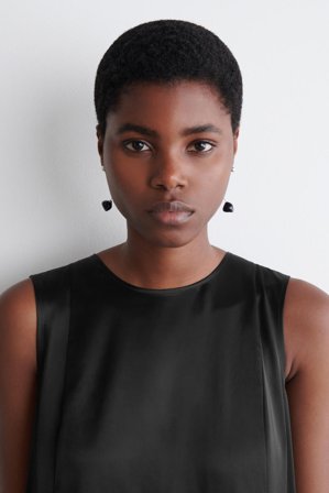 COS Femme Pendants D'oreilles À Perles En Céramique in Argenté