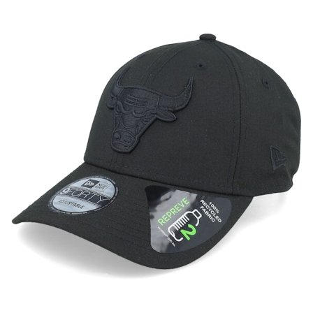 New Era - NBA Black adjustable Czapka Z Daszkiem - Chicago Bulls Repreve Outline 9FORTY Black Adjustable @ Hatstore