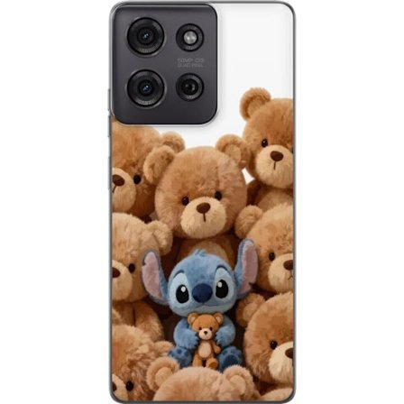 Kompatibel Mobilcover til Motorola Motorola Moto G75 Sød og sikker illustration med Stitch omgivet af bamser, der skaber en varm og legende følelse