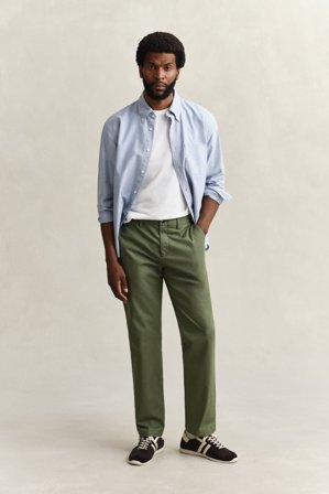 GANT Herren Regular Fit Smart Chinohose (42/32) Grün