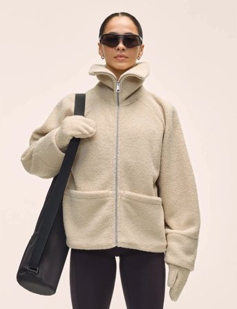 Casall Sherpa Short Zip Jacket - Cream - L