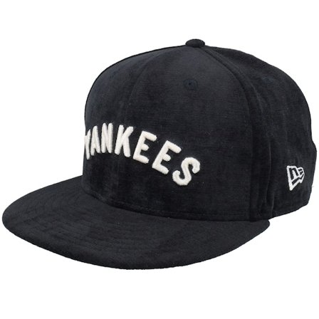 New Era - MLB Schwarz fitted Cap - New York Yankees 59FIFTY Day Black Velvet Fitted @ Hatstore